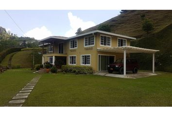 Villa-Quinta en  El Peñol, Antioquia