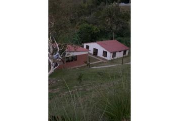 Lote de Terreno en  Lisboa, Manizales