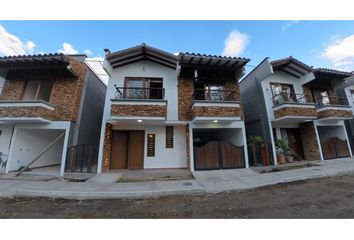 Casa en  La Ceja, Antioquia