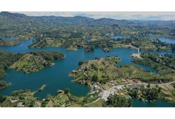 Local Comercial en  Guatapé, Antioquia