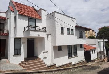 Casa en  La Nueva Cecilia, Armenia