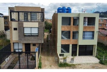 Casa en  Tiquiza, Chía