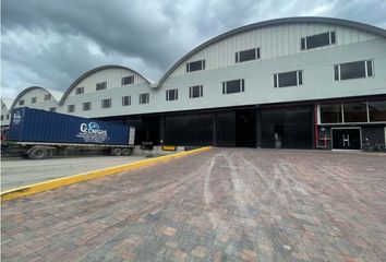 Bodega en  La Calleja, Bogotá