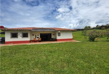 Villa-Quinta en  El Carmen De Viboral, Antioquia