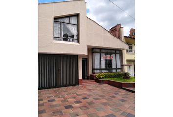 Casa en  Laureles, Armenia