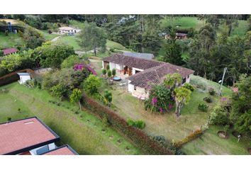 Casa en  La Ceja, Antioquia