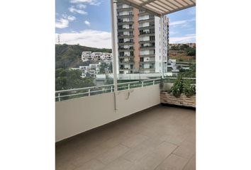 Apartamento en  Aguacatal, Cali