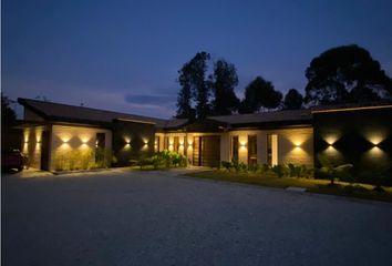 Villa-Quinta en  La Ceja, Antioquia