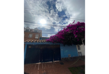 Casa en  Santa Bárbara Central, Bogotá