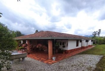 Villa-Quinta en  La Ceja, Antioquia