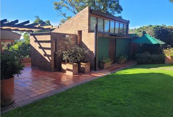 Casa en  Colinas De Suba, Bogotá