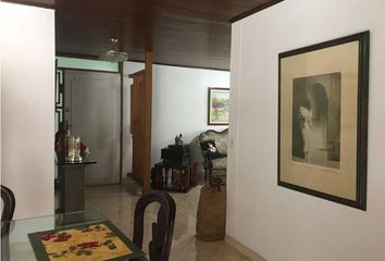 Apartamento en  Poblado, Medellín