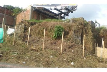 Lote de Terreno en  Los Alamos, Pereira