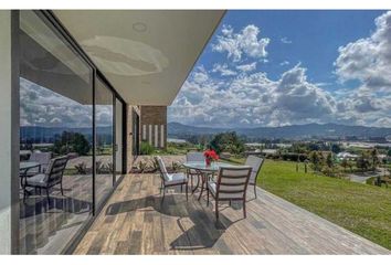 Villa-Quinta en  La Ceja, Antioquia