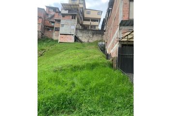 Lote de Terreno en  Villacarmenza, Manizales