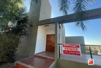 Casa en  Calle Vilcapugio, Villa Allende, Colón, Córdoba, Arg