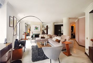 Apartamento en  Santa Barbara Norte, Bogotá