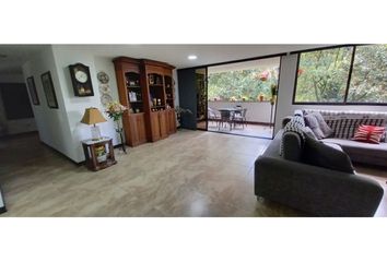 Apartamento en  Las Palmas, Medellín