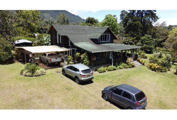 Villa-Quinta en  La Ceja, Antioquia