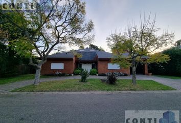 Casa en  Belén De Escobar, Partido De Escobar