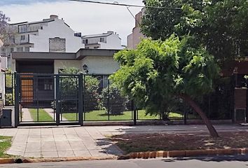 Casa en  Adrogué, Partido De Almirante Brown