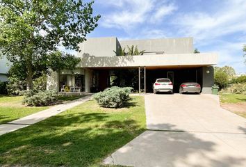 Casa en  Funes, Santa Fe