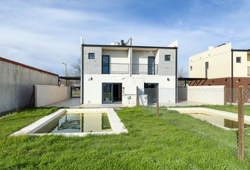 Casa en  Funes, Santa Fe