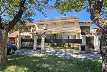 Casa en  Monte Grande, Esteban Echeverría