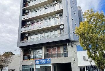 Departamento en  Treinta De Agosto, Partido De Trenque Lauquen