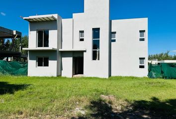 Casa en  Puerto Roldán, Roldán