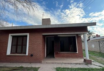 Casa en  Colonia Caroya, Córdoba