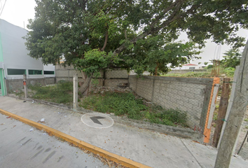 Lote de Terreno en  Calle Tulipán 1a-7a, Puente De La Unidad, Ciudad Del Carmen Centro, Carmen, Campeche, 24154, Mex