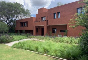 Casa en  Cumbres Del Golf, Villa Allende