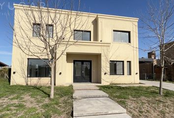 Casa en  Altos De Campo Grande, Partido Del Pilar