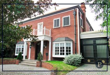 Casa en  Los Troncos, Mar Del Plata