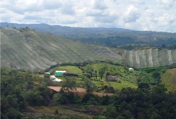 Lote de Terreno en  Girardota, Antioquia