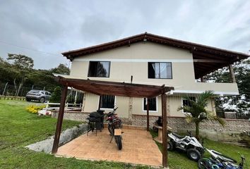 Villa-Quinta en  Guarne, Antioquia