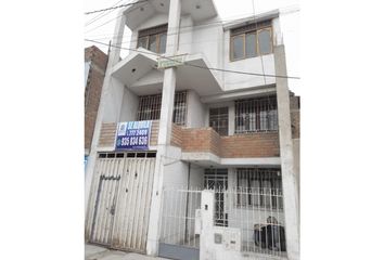 Casa en  Puente Piedra, Lima