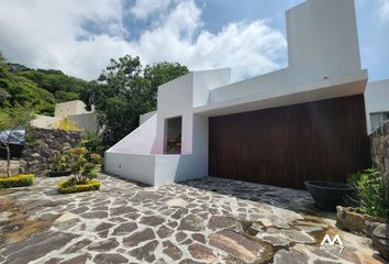 Casa en condominio en  Calle Juárez 34, San Juan Cosalá, Jocotepec, Jalisco, 45820, Mex