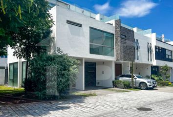 Casa en condominio en  Calle Acero, Jocotán, Zapopan, Jalisco, 45017, Mex