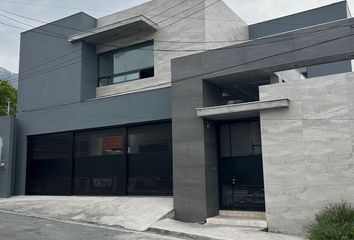 Casa en  Calzada Del Rosario 601, San Pedro Garza García, Nuevo León, 66247, Mex