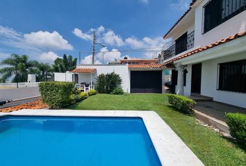 Casa en  Los Volcanes, Cuernavaca, Cuernavaca, Morelos