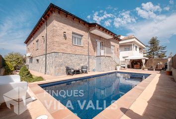 Chalet en  Palau-solita I Plegamans, Barcelona Provincia