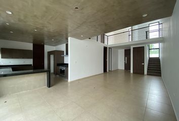 Casa en condominio en  Avenida 21, Mérida, Yucatán, 97305, Mex