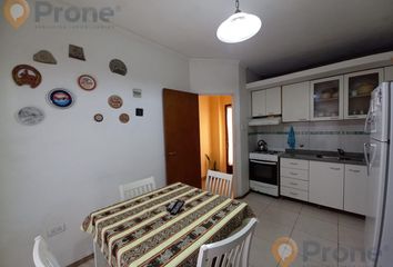 Casa en  Avenida Ovidio Lagos 494, Rosario, S2000, Santa Fe, Arg