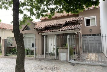 Casa en  Banfield, Partido De Lomas De Zamora