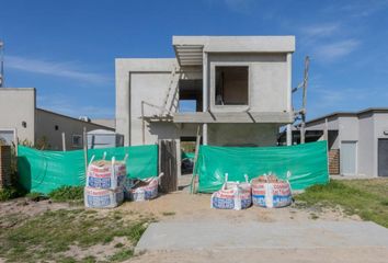 Casa en  Carlos Spegazzini, Partido De Ezeiza