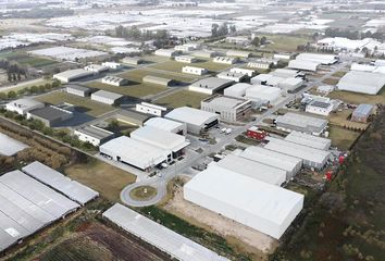 Galpónes/Bodegas en  Abasto, Partido De La Plata