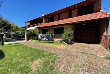 Casa en  Bosque Peralta Ramos, Mar Del Plata