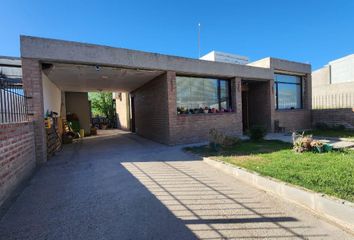 Casa en  Plottier, Neuquen